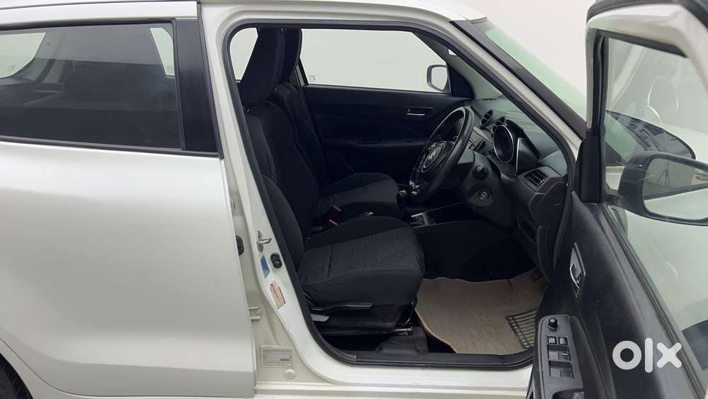 Maruti Suzuki Swift Vvt Vxi, 2018, Petrol