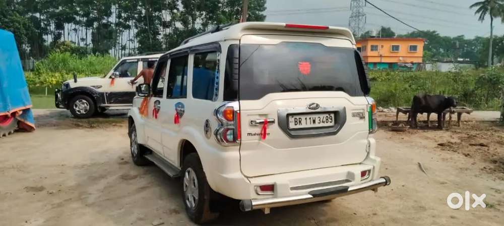 Mahindra Scorpio 2015