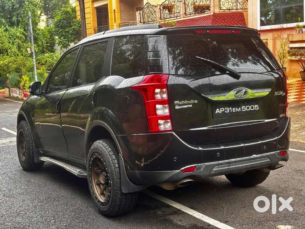 Mahindra Xuv500 2.2 W10 2018