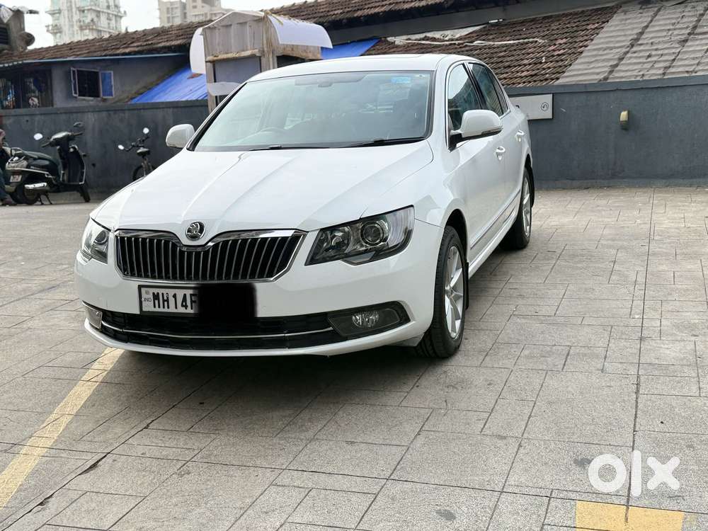 Skoda Superb 1.8 Elegance Tsi At, 2015, Petrol
