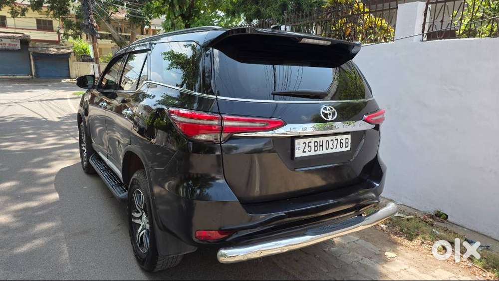 Toyota Fortuner 2025 Manual 1st Owner (bh Series)