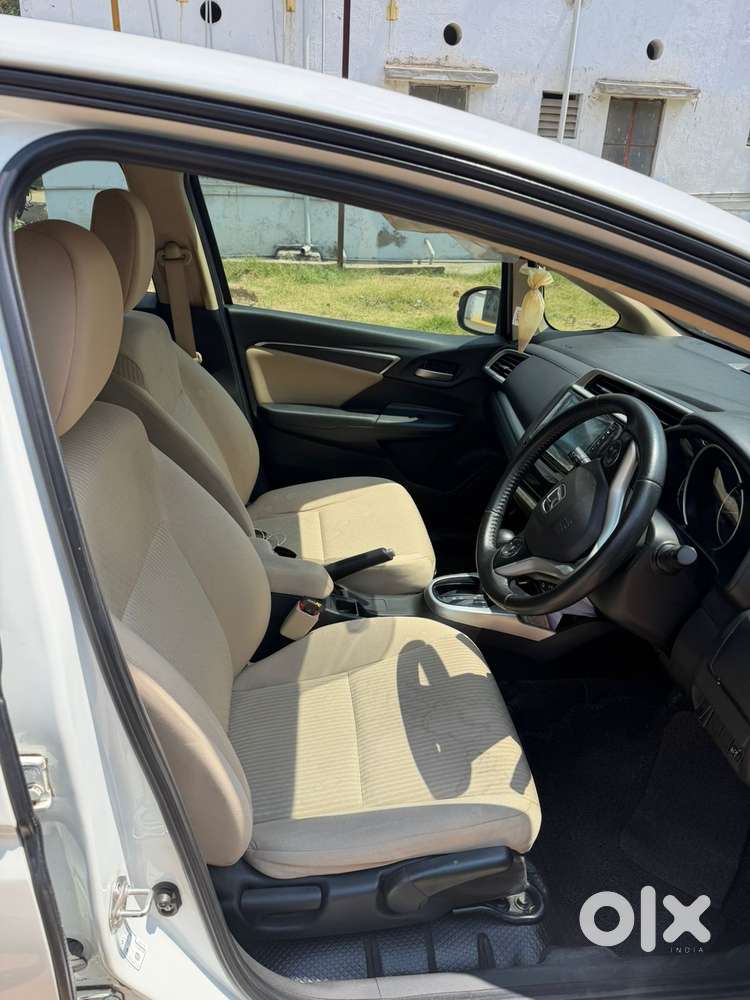 Honda Jazz 1.2 Vx  I-vtec At, 2021, Petrol