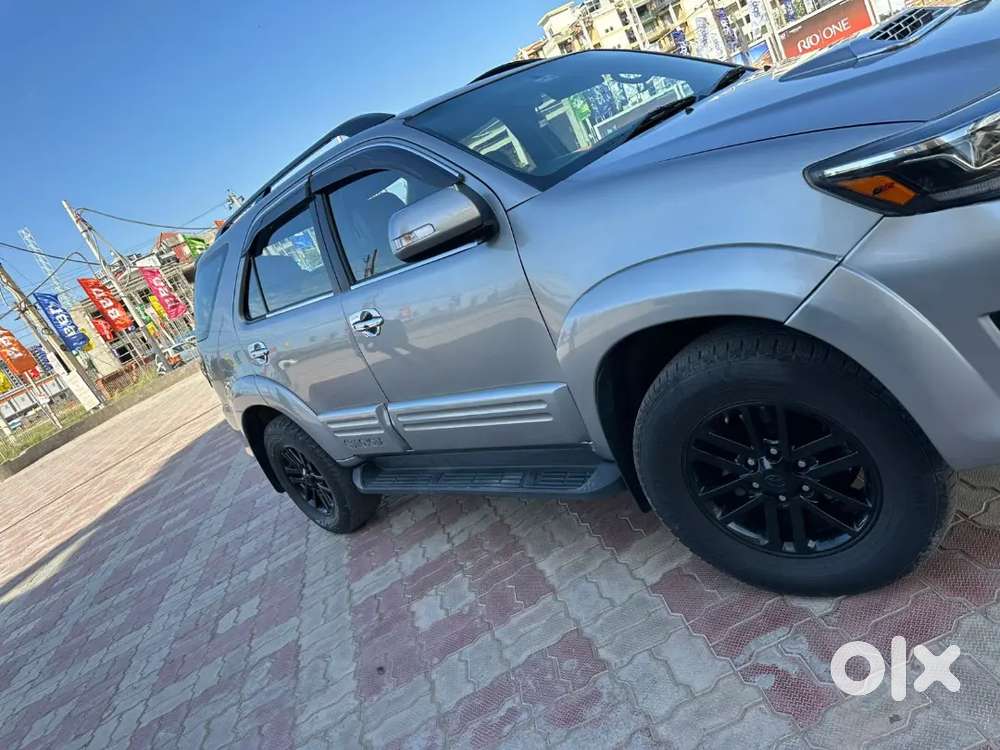 Toyota Fortuner 2015 Sell Urgent
