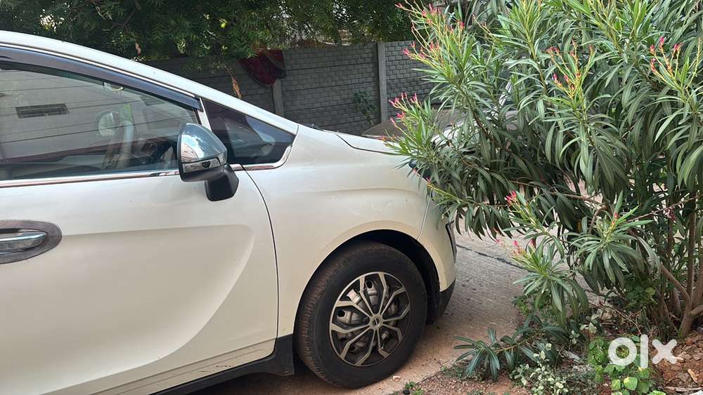 Mahindra Marazzo Diesel 2019