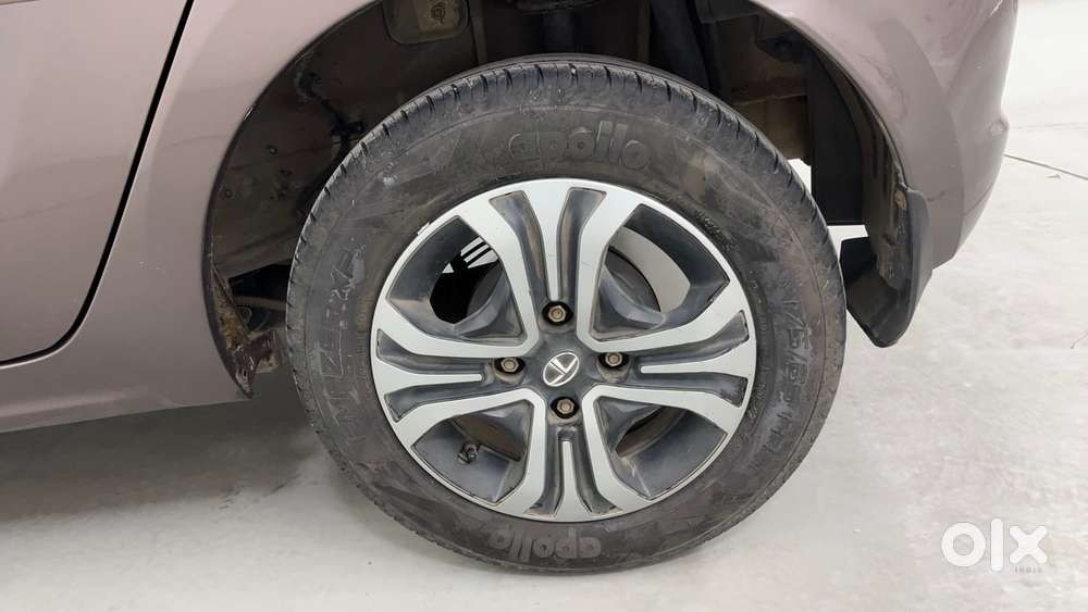 Tata Tiago Xza, 2019, Petrol