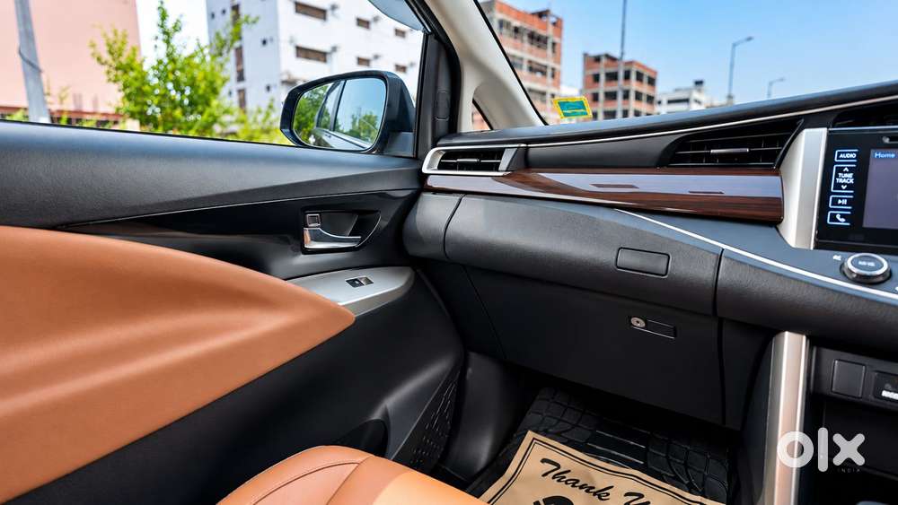 Toyota Innova Crysta 2.7 Zx At, 2016, Petrol