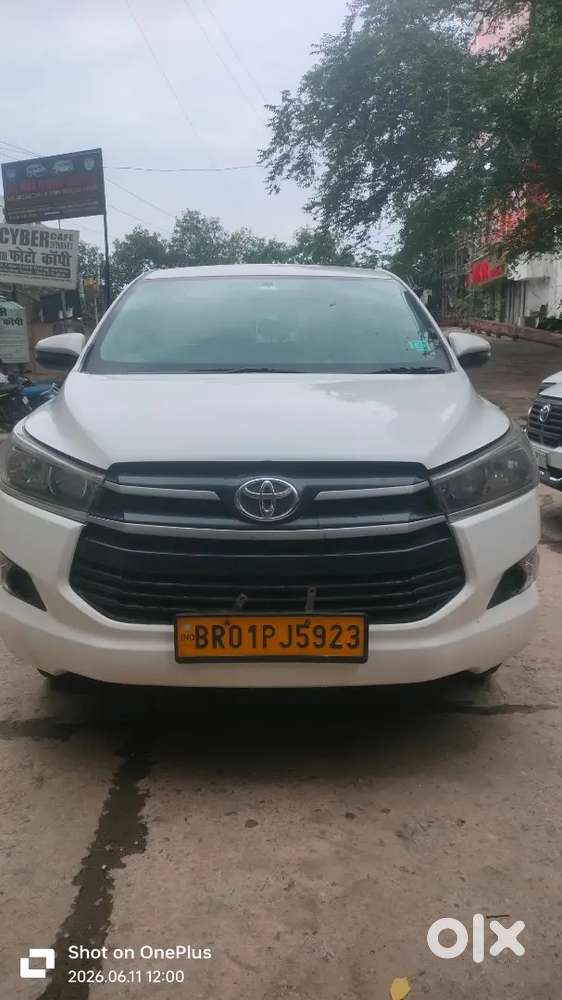 Toyota Innova Crysta 2018
