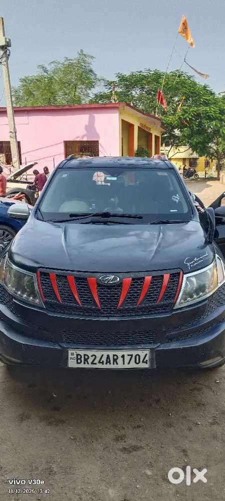 Mahindra Xuv500 2012 Diesel 120000 Km Driven