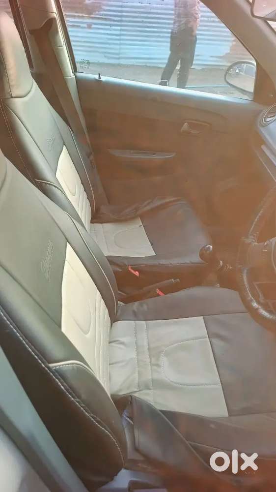 Maruti Suzuki 800 2013