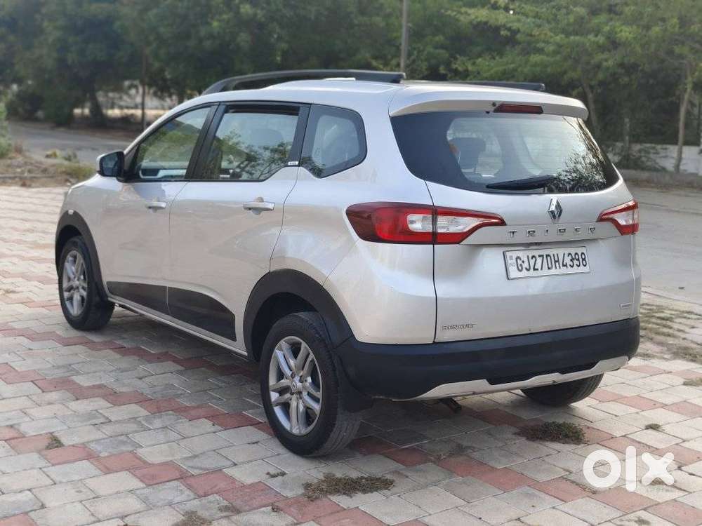 Renault Triber Rxz, 2021, Petrol