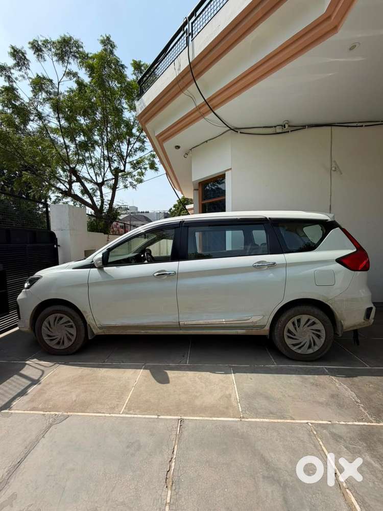 Toyota Rumion 2024 Cng Ertiga