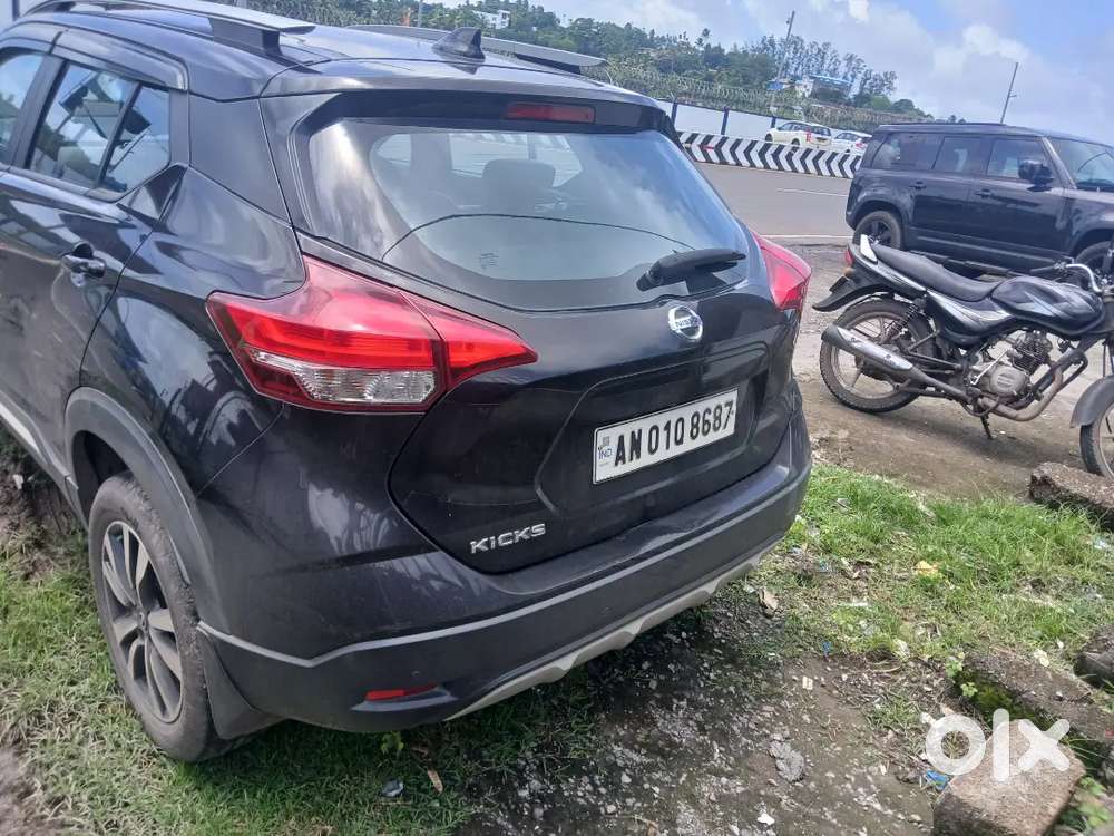 Nissan Kicks Petrol Manual 2021 .. Single Hand Drive
