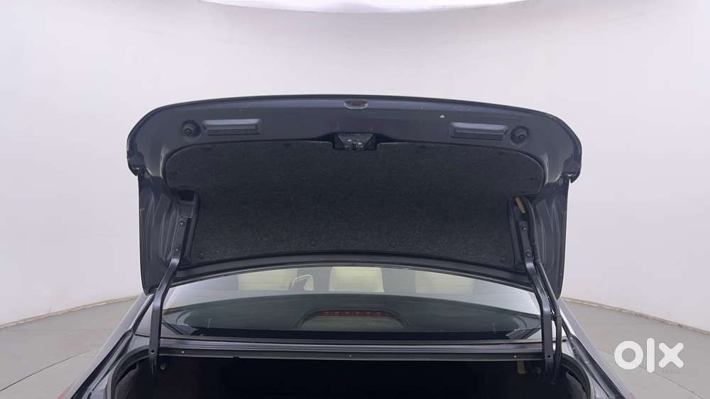Honda City Vx Petrol Mt, 2022, Petrol