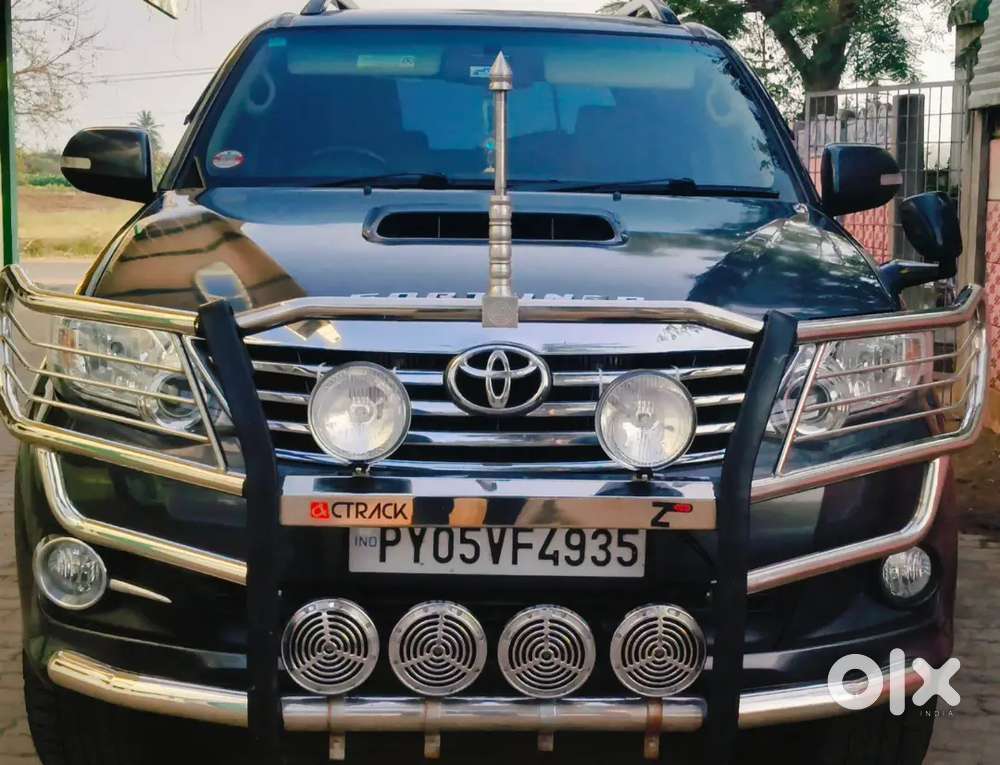 Toyota Fortuner 2015