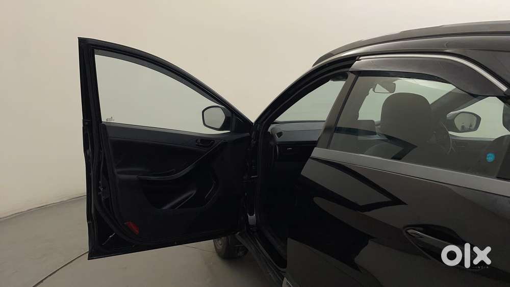 Tata Nexon 1.2 Revotron Xz Plus (o) Dark Edition, 2022, Petrol