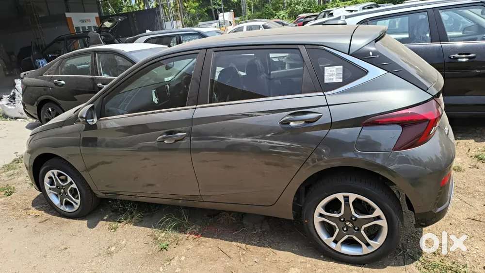 Hyundai I20  ₹50,000 Offer Benefits &  Great Deal!