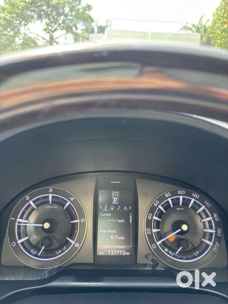 Toyota Innova Crysta 2.8 Zx At 7 Seater, 2019, Diesel