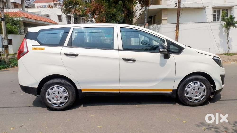 Mahindra Marazzo, 2020, Diesel