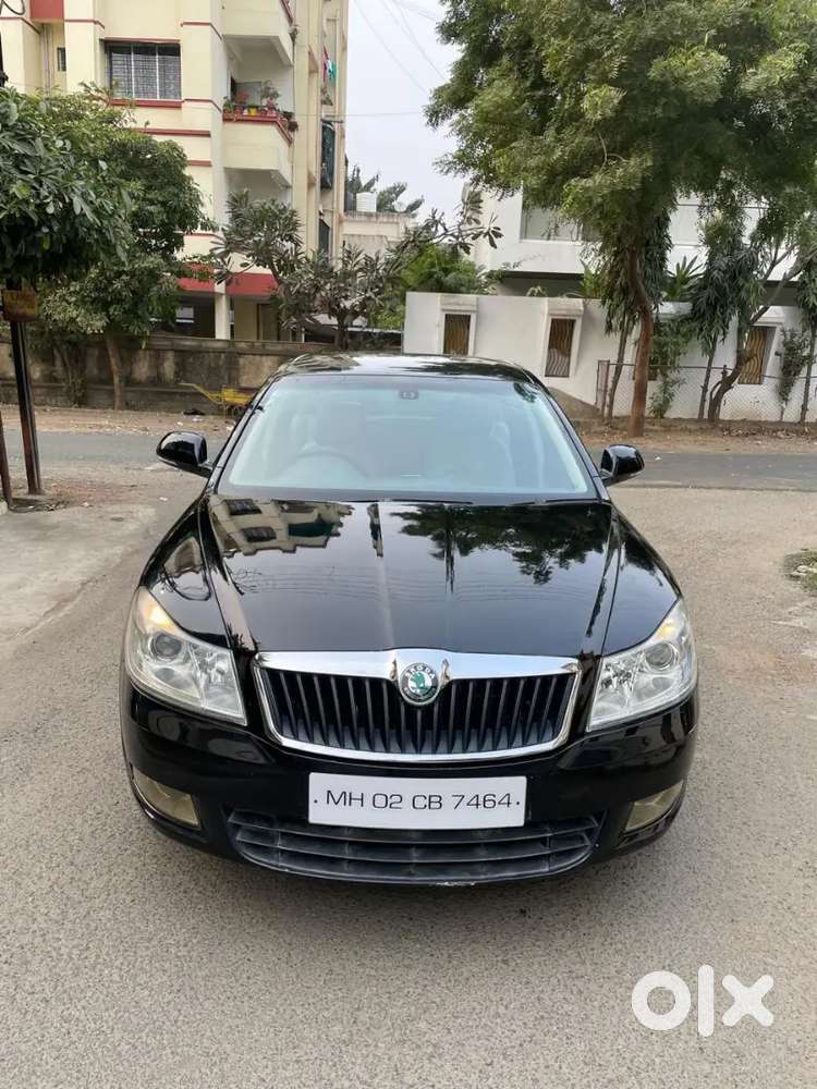 Skoda Laura 2011 Petrol Well Maintained
