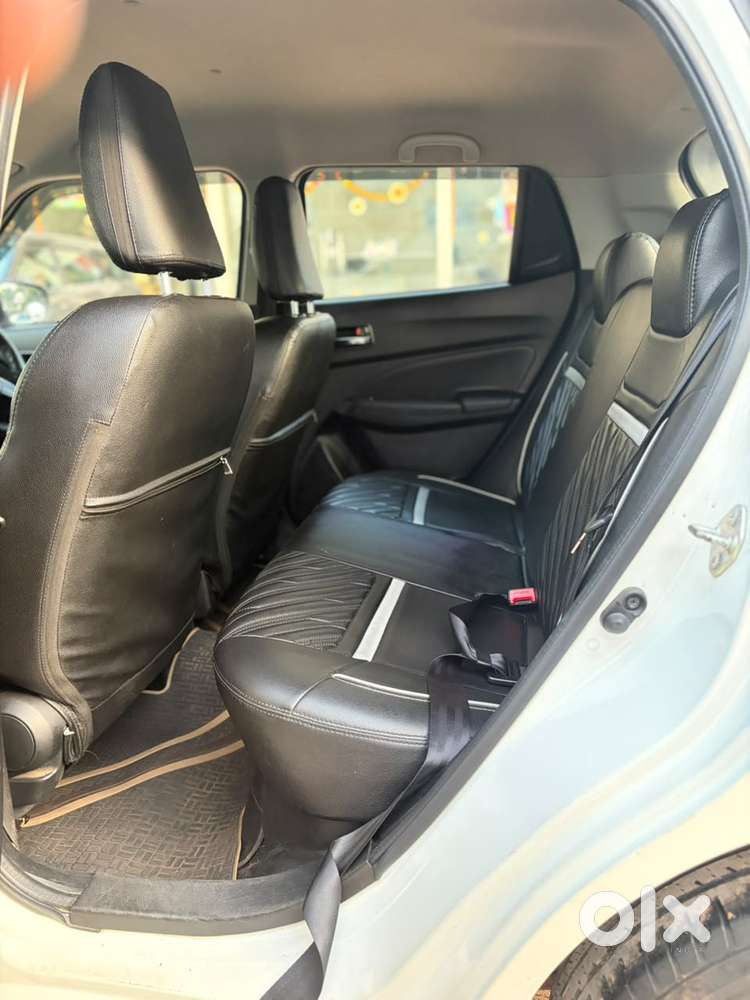 Maruti Suzuki Swift Vxi + Manual, 2020, Petrol
