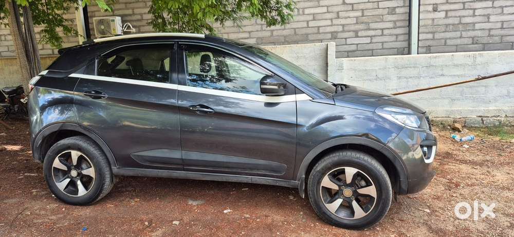 Tata Nexon Petrol Manual 2018