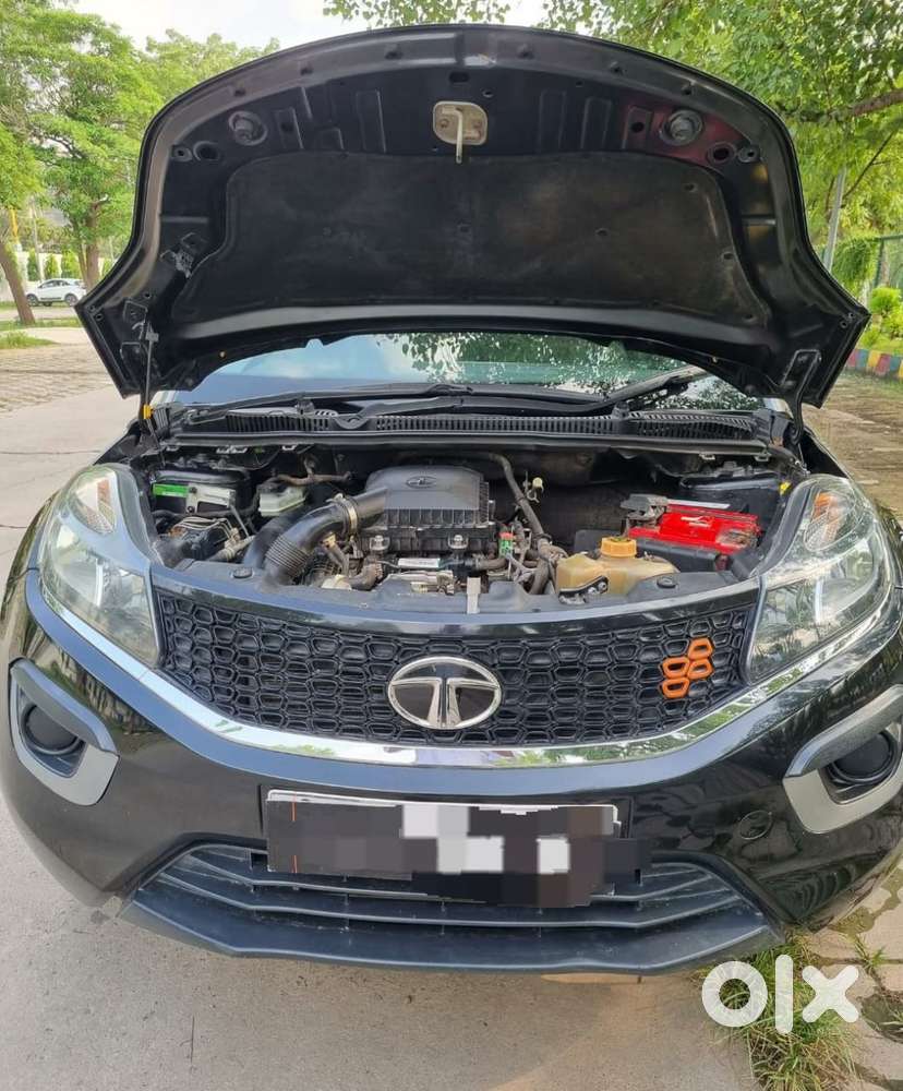 Tata Nexon Kraz Plus Amt, 2019, Petrol