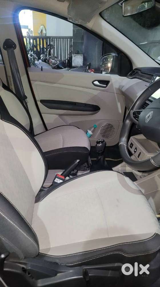 Renault Triber 1.0 Rxz Dual Tone, 2025, Petrol