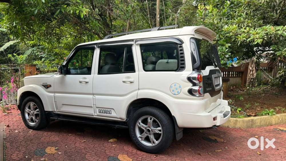 Scorpio Mhawk S8 Company Serviced