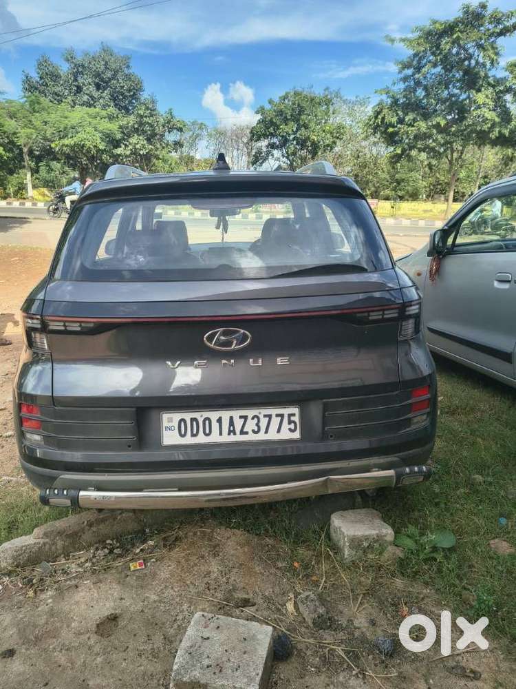 Hyundai Venue [2022-ongoing] 1.2 S, 2024, Petrol