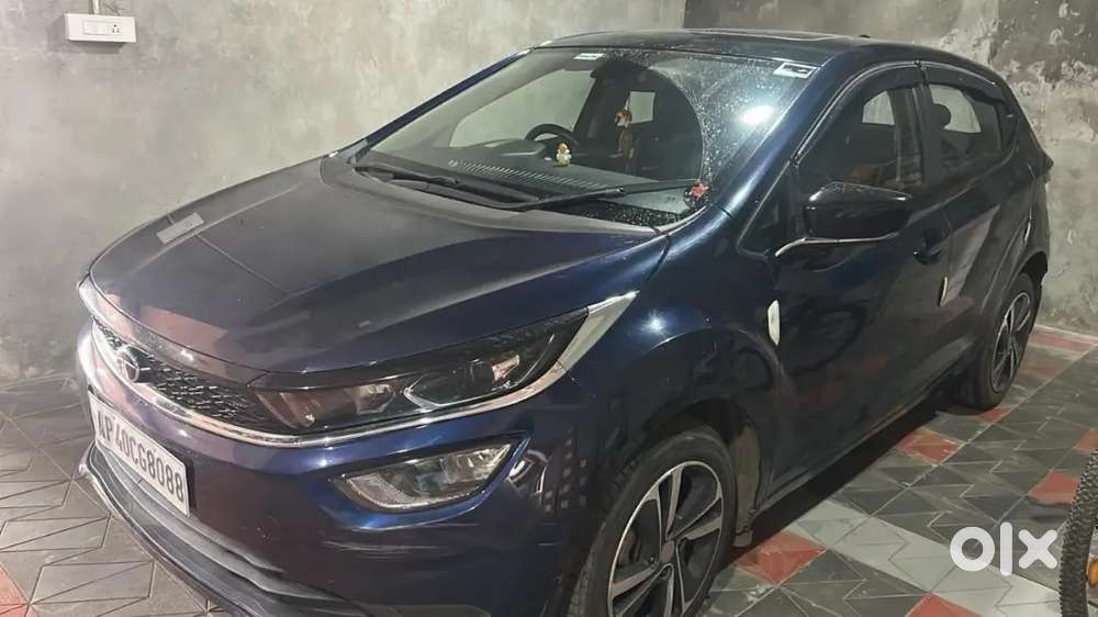 Tata Altroz Diesel 2024 Push Start Sunroof