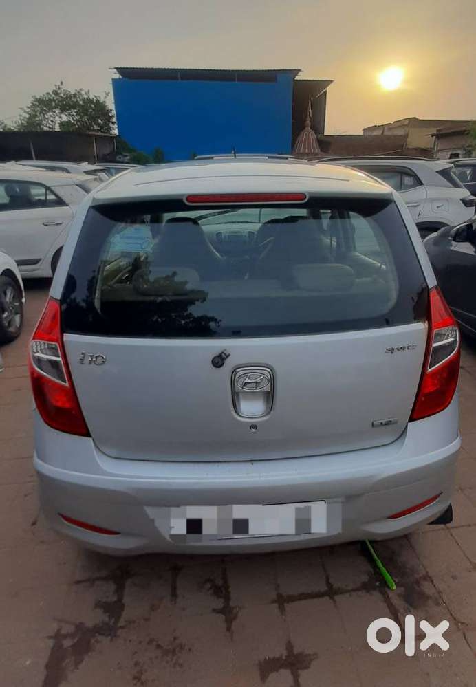 Hyundai I10 Sportz, 2013, Petrol