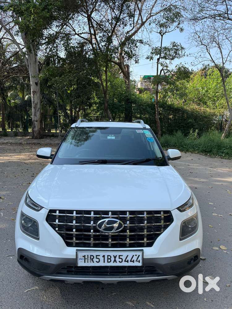Hyundai Venue 1.0 Sx (o) Turbo Dct, 2019, Petrol