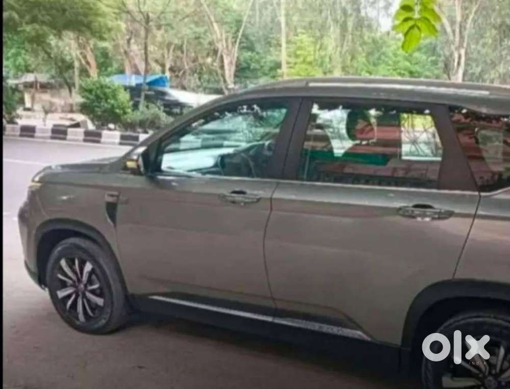 Maruti Suzuki Dzire 1.2 Zxi Plus Amt, 2023, Cng & Hybrids
