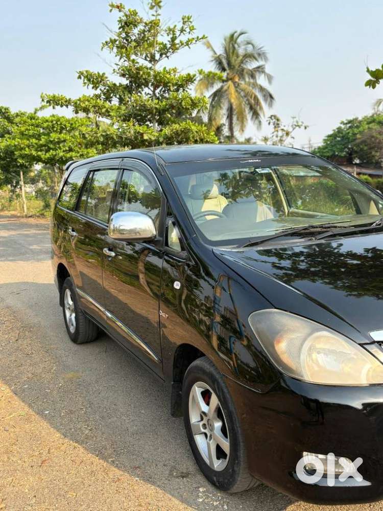 Toyota Innova 2.5 G (diesel) 8 Seater, 2006, Diesel