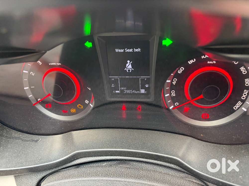 Mahindra Xuv300 Petrol 2021