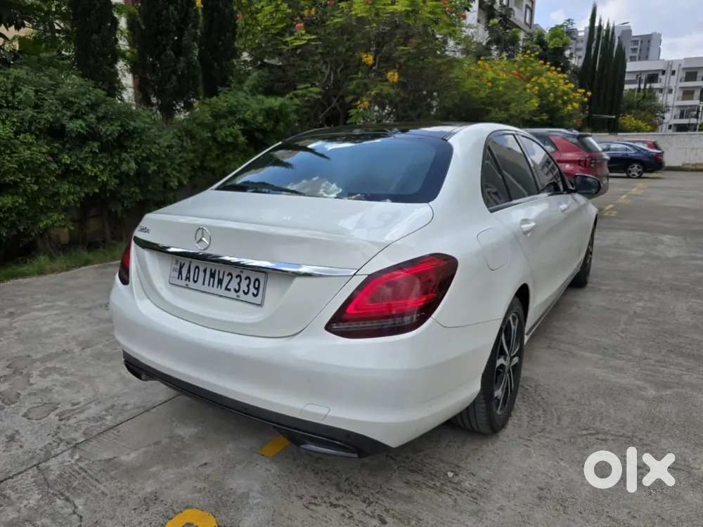 Mercedes-benz C-class 2021