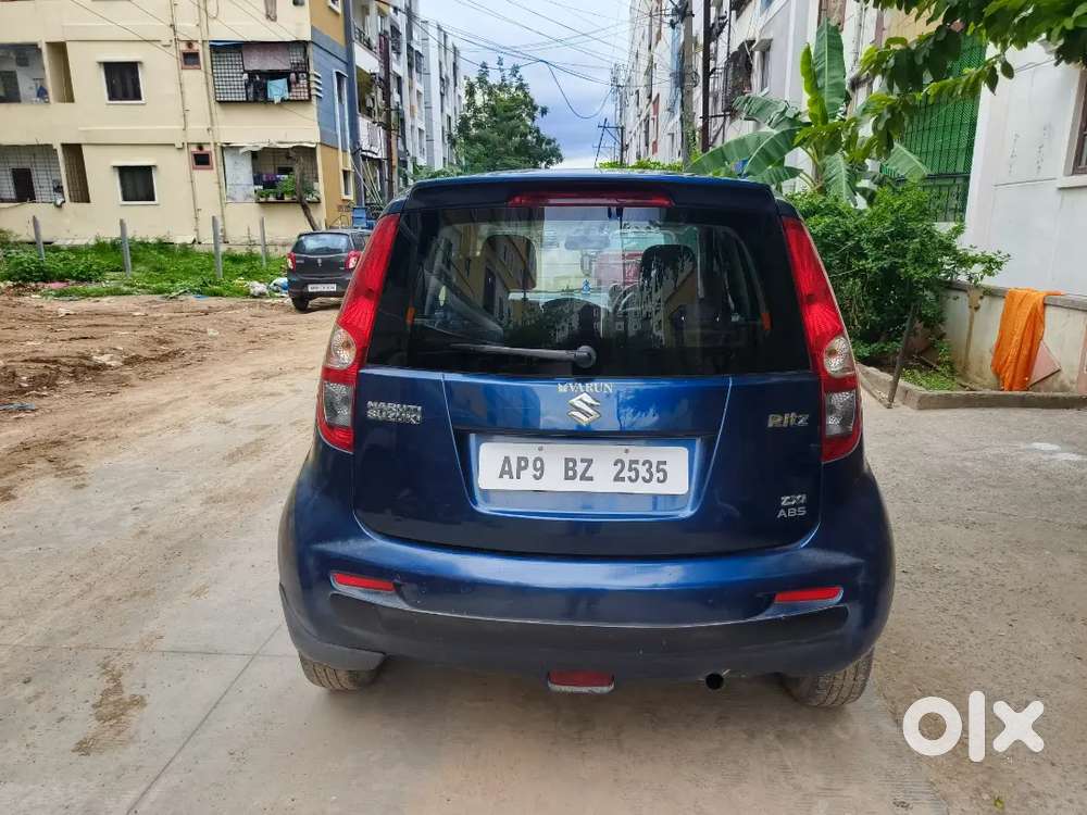 Maruti Suzuki Ritz Zxi 2010 Petrol  Top-end  Well Maintained
