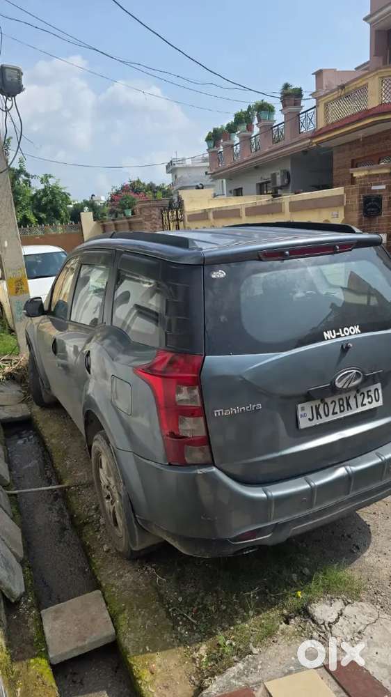 Mahindra Xuv500 2015 Fresh Condition. Each And Every Document Complete