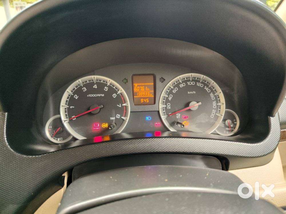 Maruti Suzuki Dzire 1.2 Vxi, 2012, Petrol