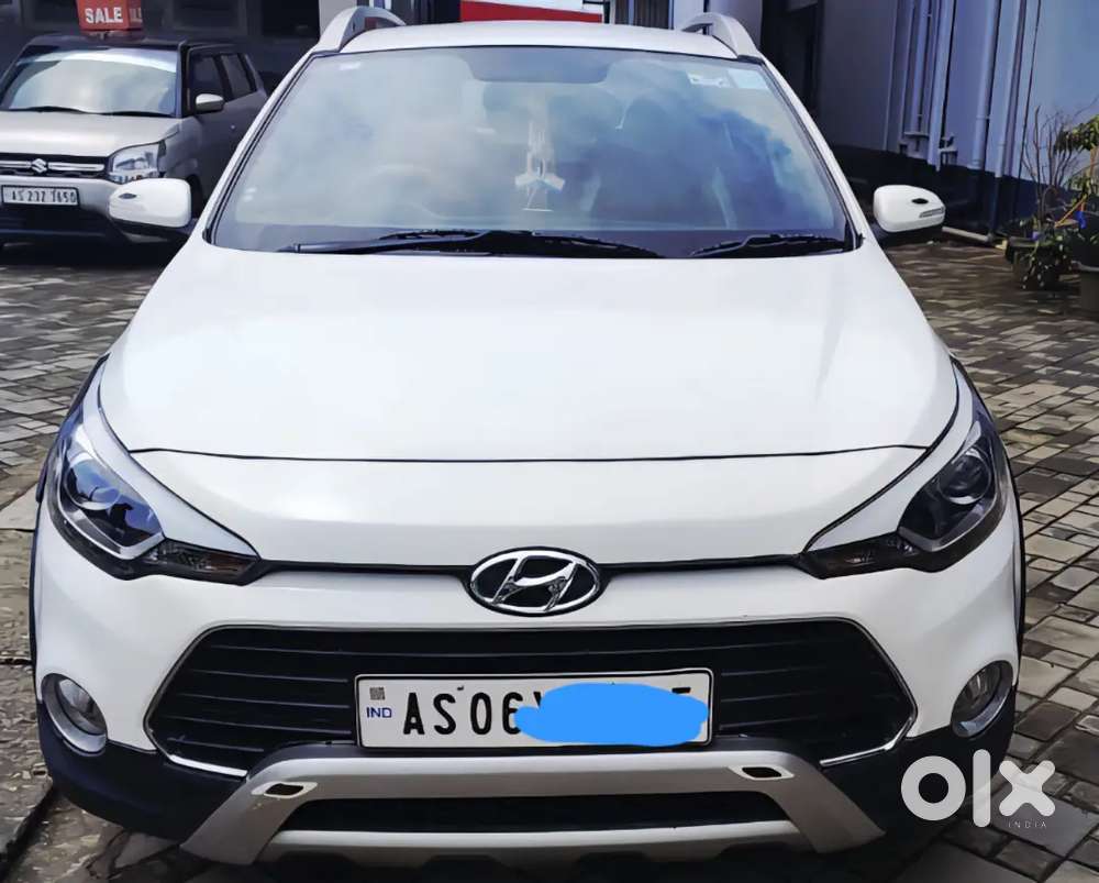 Hyundai I20 Active Petrol,mint Condition,insurance Upto December 2026