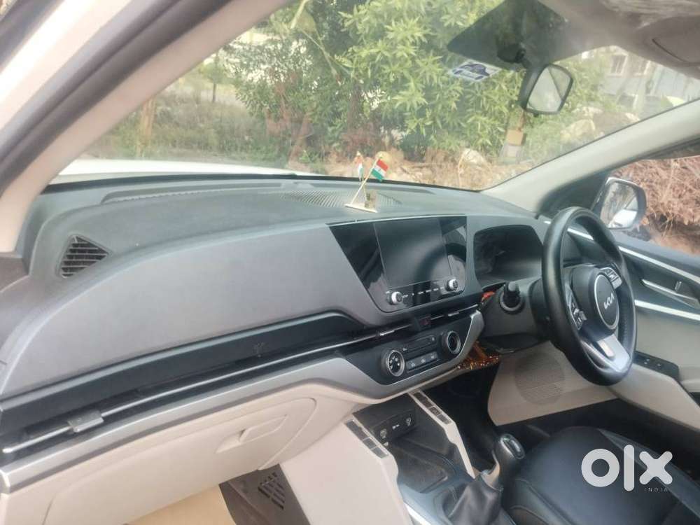 Kia Carens D1.5 6mt Premium 07, 2024, Diesel