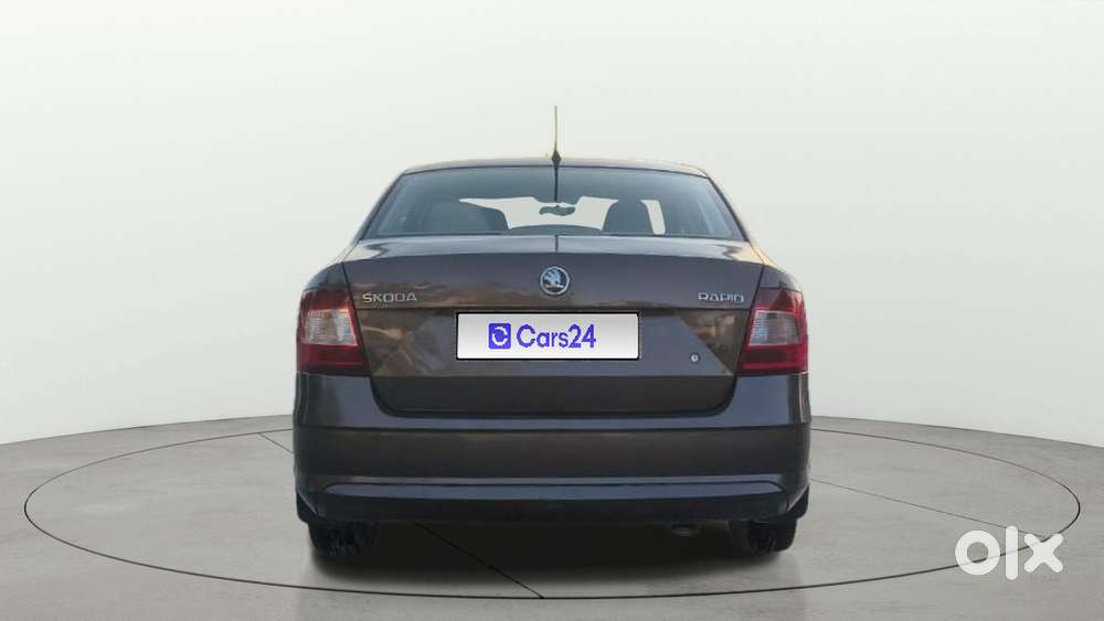 Skoda Rapid 1.0 Ambition Tsi, 2020, Petrol