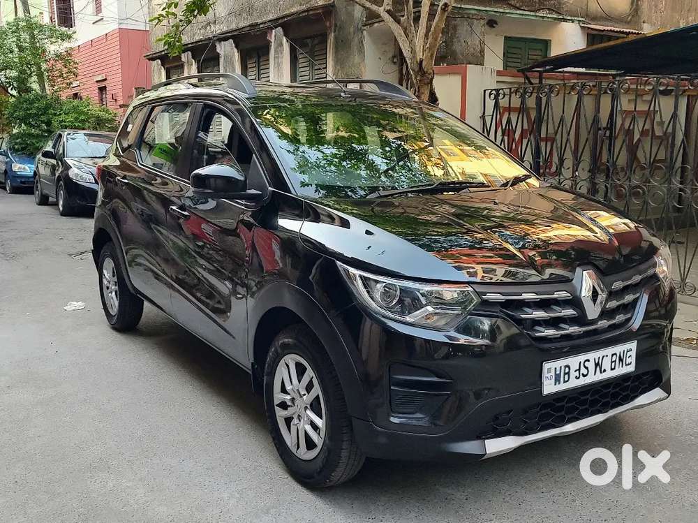 2024 Renault Triber Rxt  4,000 Km Only  Showroom Like Condition