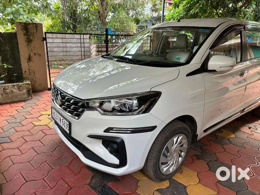Maruti Suzuki Ertiga Petrol Well Maintained Service History Available
