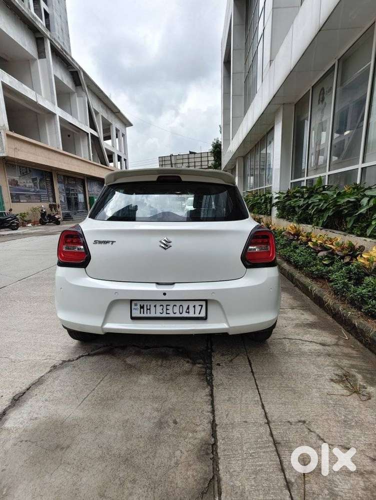Maruti Suzuki Swift Vxi + Manual, 2023, Petrol