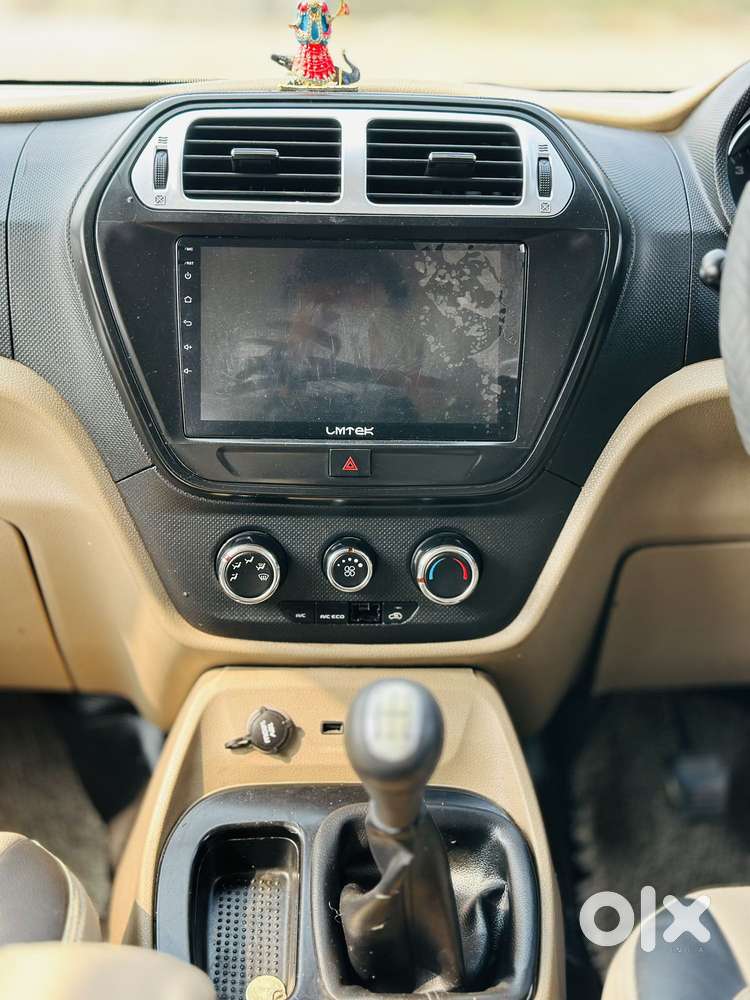 Mahindra Tuv 300, 2017, Diesel