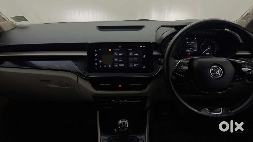 Skoda Slavia Ambition 1.0l Tsi Mt, 2022, Petrol