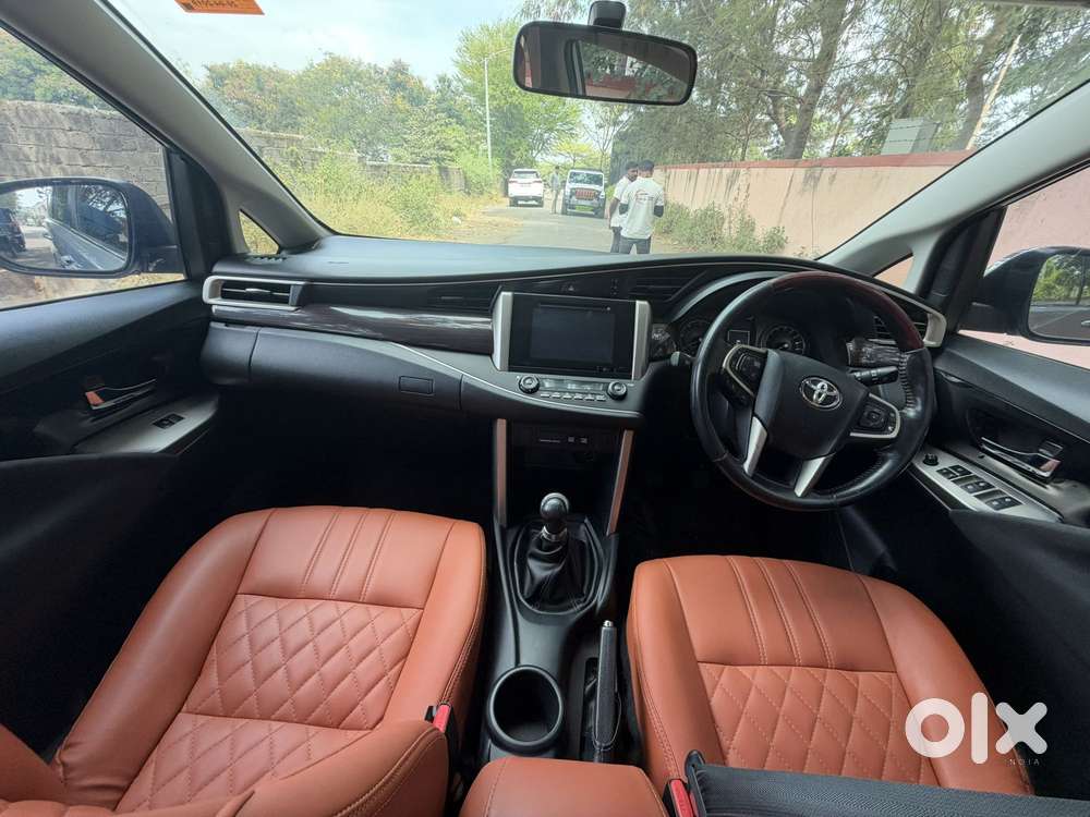 Toyota Innova Crysta 2.4 V 7 Str, 2019, Diesel