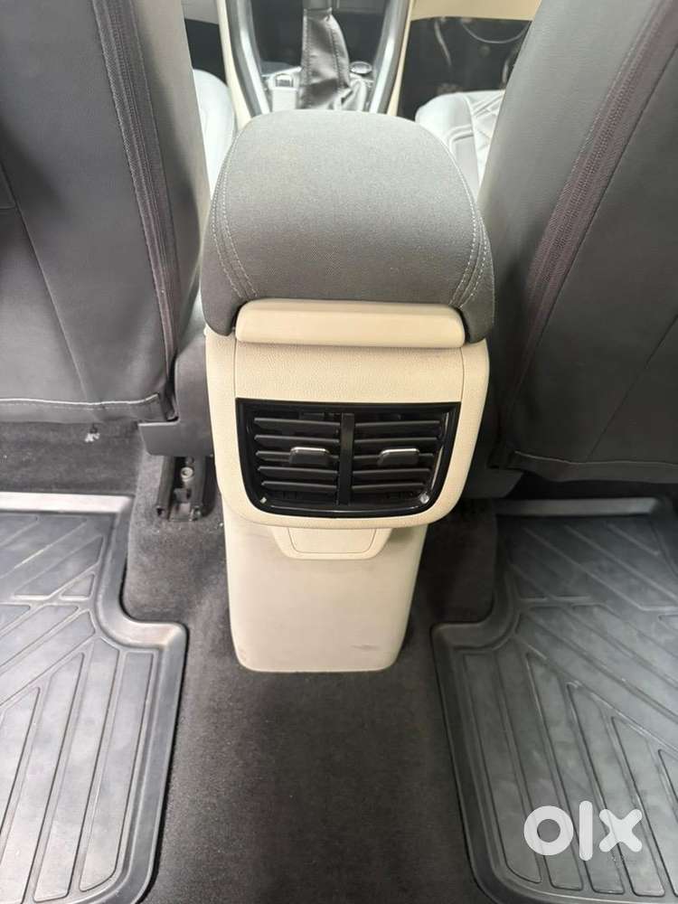 Volkswagen Taigun 2023 November Registered Car Petrol 20334 Km Driven