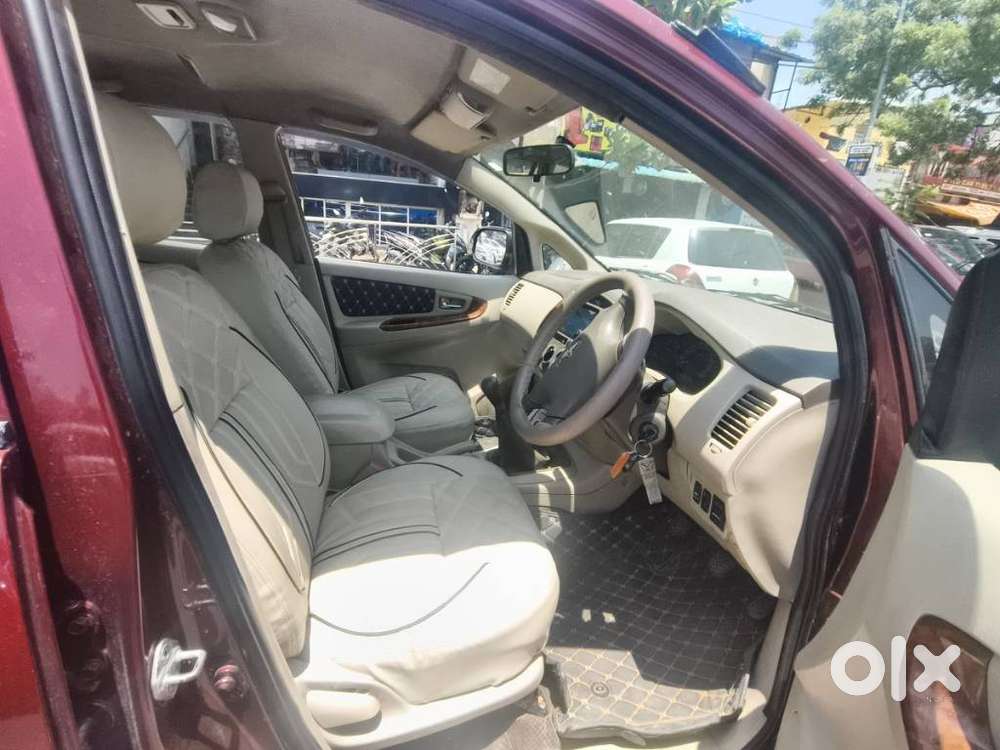Toyota Innova 2.5 V 7 Str, 2007, Diesel